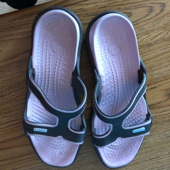 Crocs - Picture 1 of 2